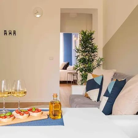 -politecnico - Porta Susa- Loft Con Wi-fi E A-c アパート トリノ