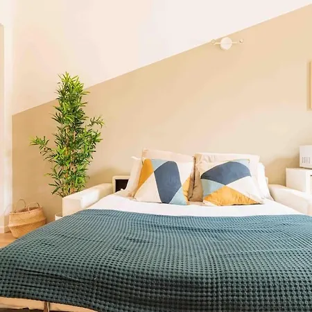 Apartamento -politecnico - Porta Susa- Loft Con Wi-fi E A-c